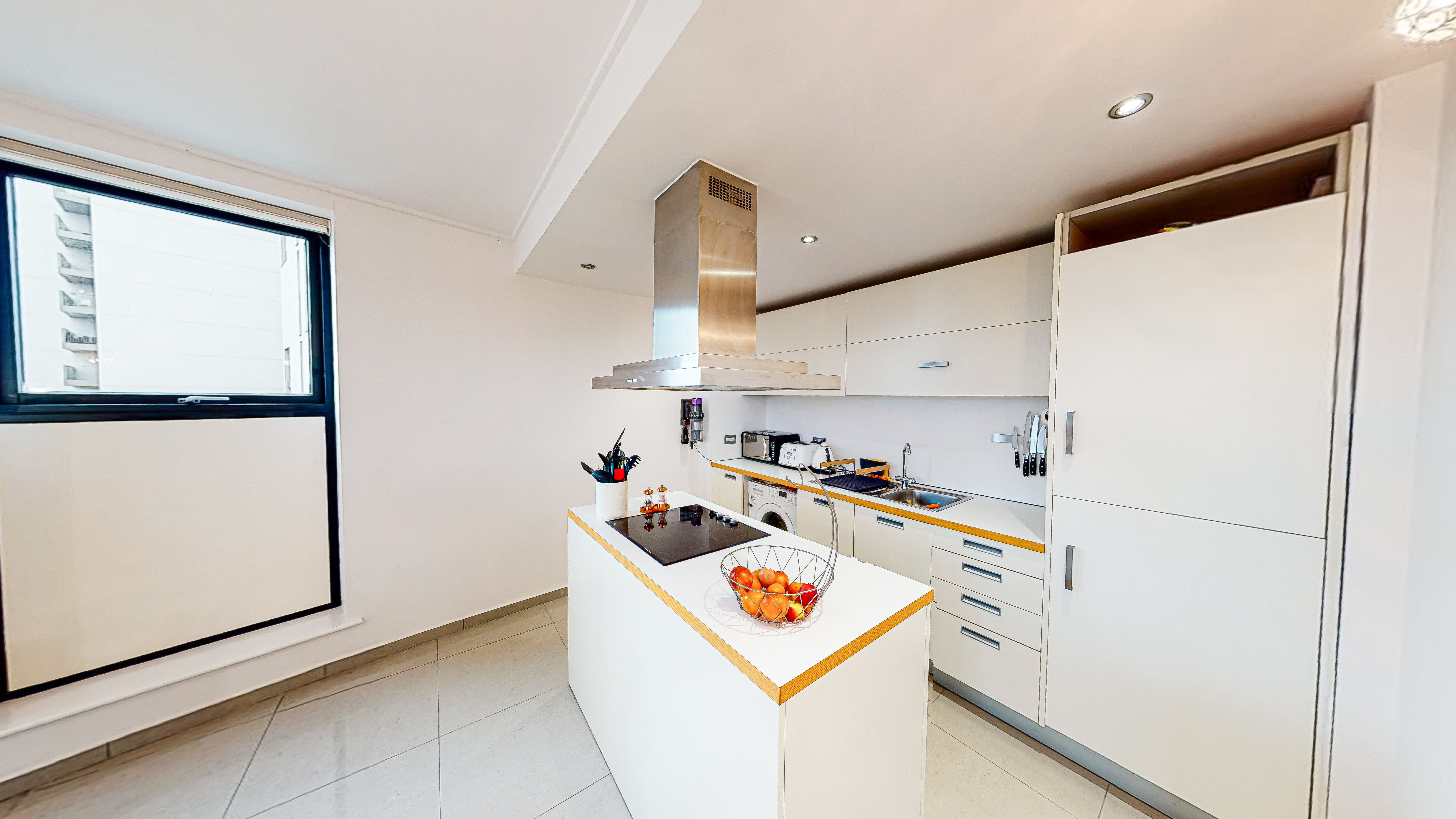 conveyancing kitchen - Bentley Hurst
