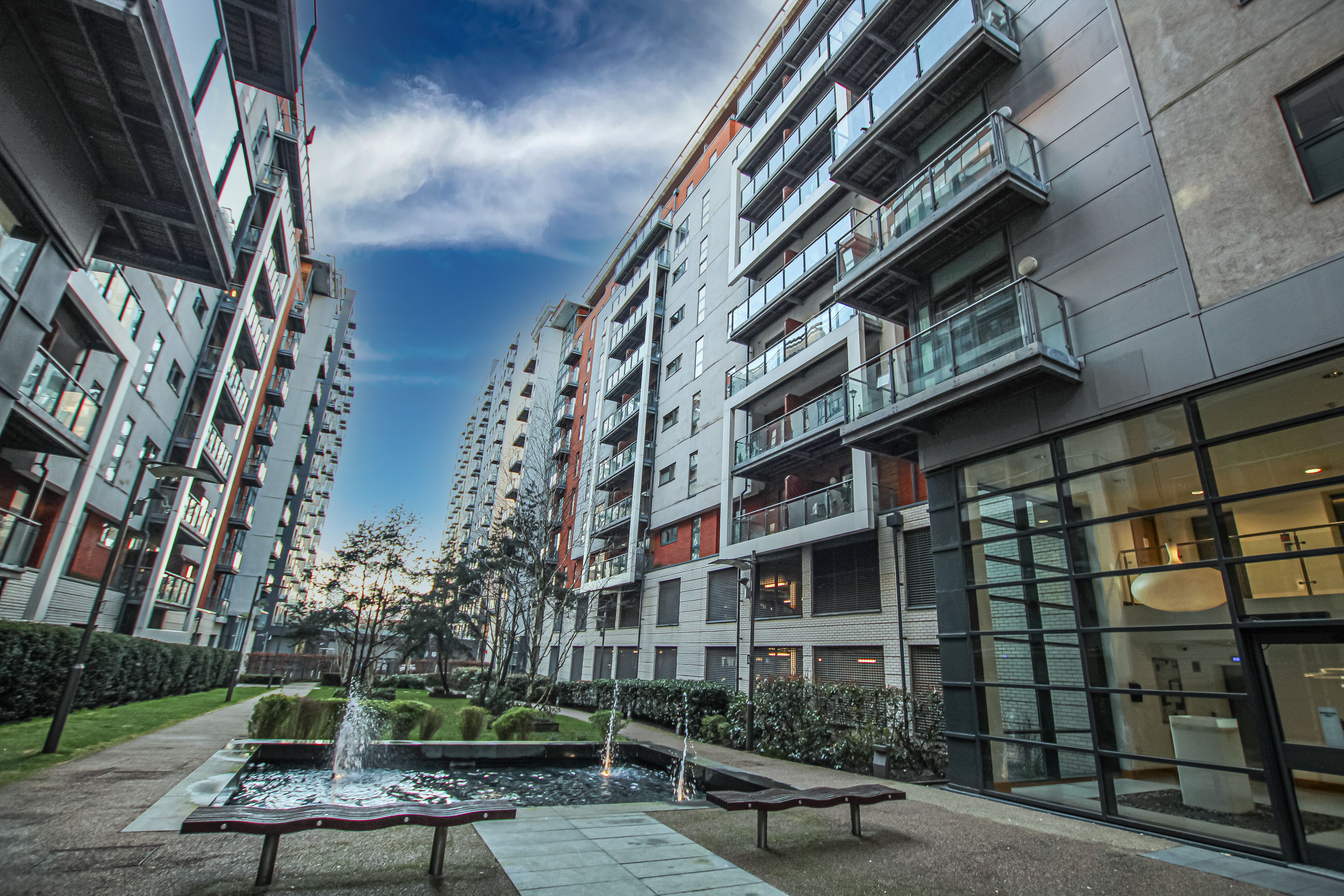 case_studies lookings - Bentley Hurst