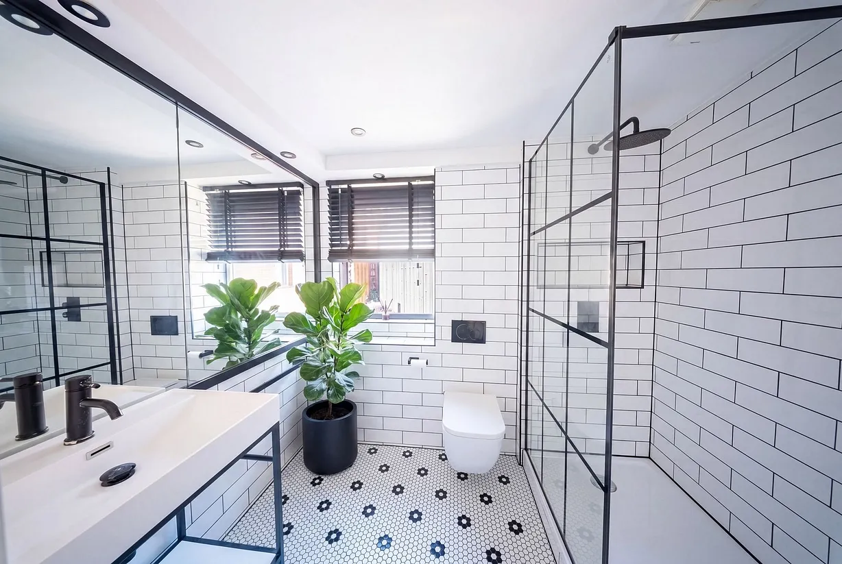 2 bedroom flat for sale - Bentley Hurst