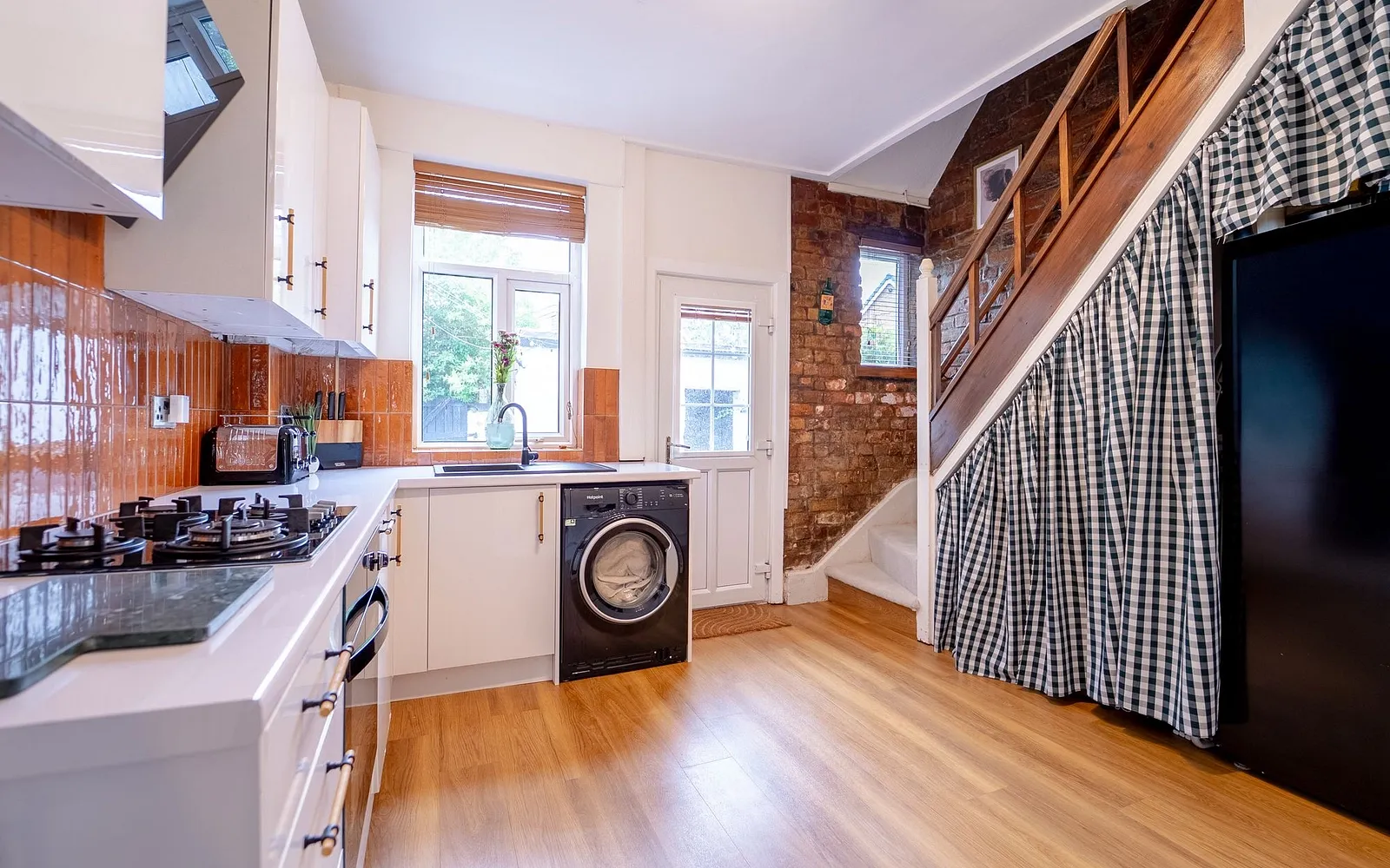 2 bedroom house for sale - Bentley Hurst