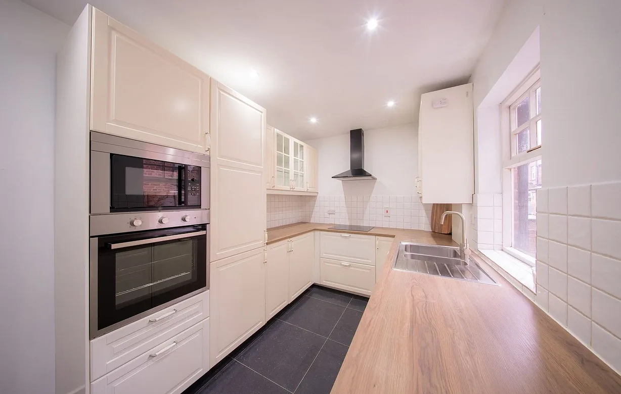 3 bedroom house to rent - Bentley Hurst