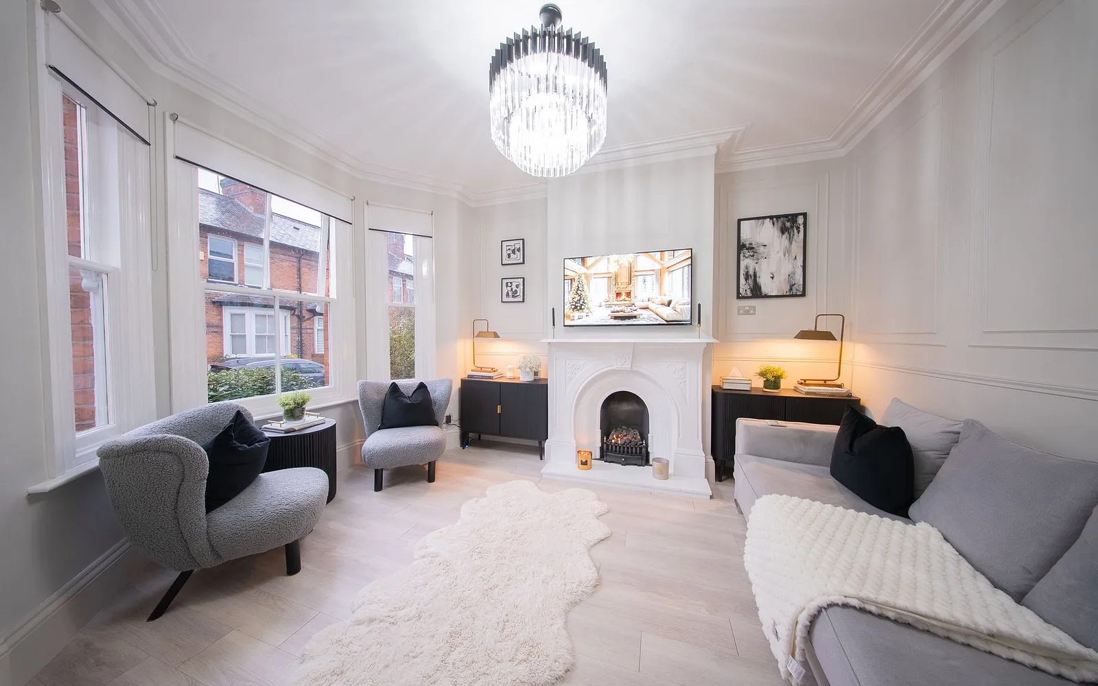 3 bedroom  - Bentley Hurst