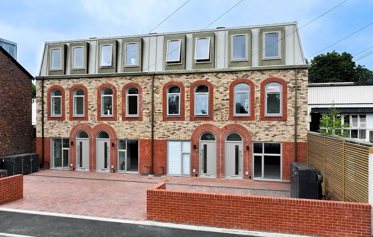 4 bedroom house for sale - Bentley Hurst - undefined