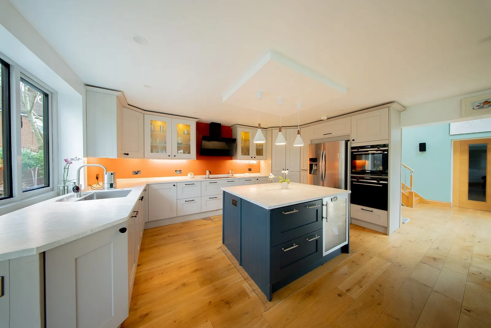 5 bedroom  - Bentley Hurst