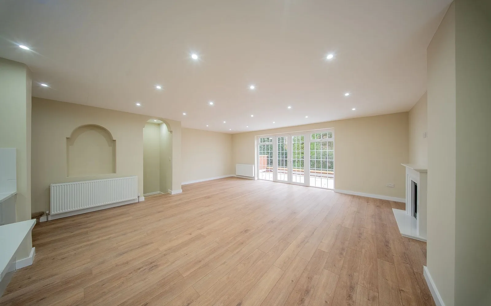 5 bedroom house for sale - Bentley Hurst