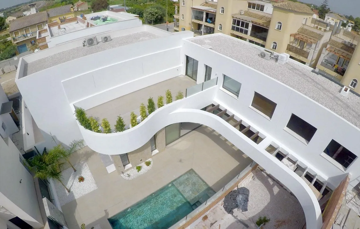 4 bedroom villa for sale - Bentley Hurst