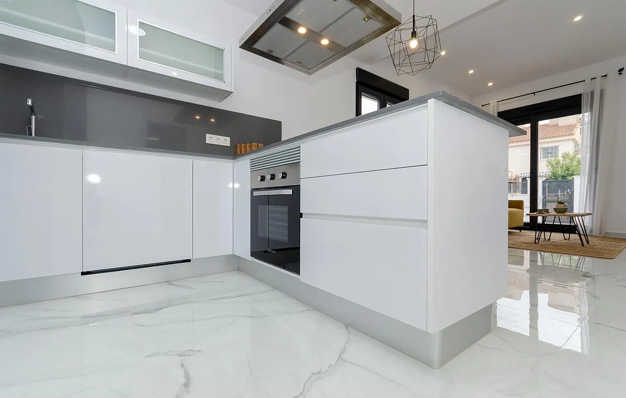 3 bedroom villa for sale - Bentley Hurst