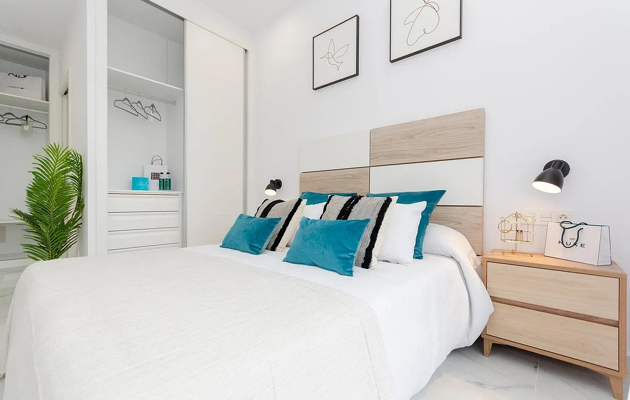 3 bedroom villa for sale - Bentley Hurst