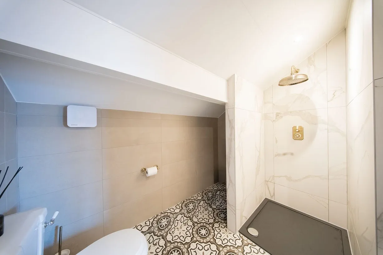4 bedroom house for sale - Bentley Hurst