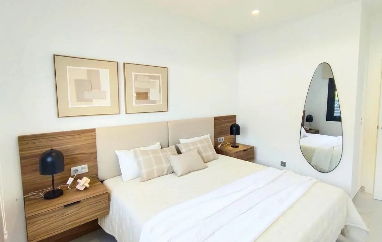 3 bedroom villa for sale - Bentley Hurst