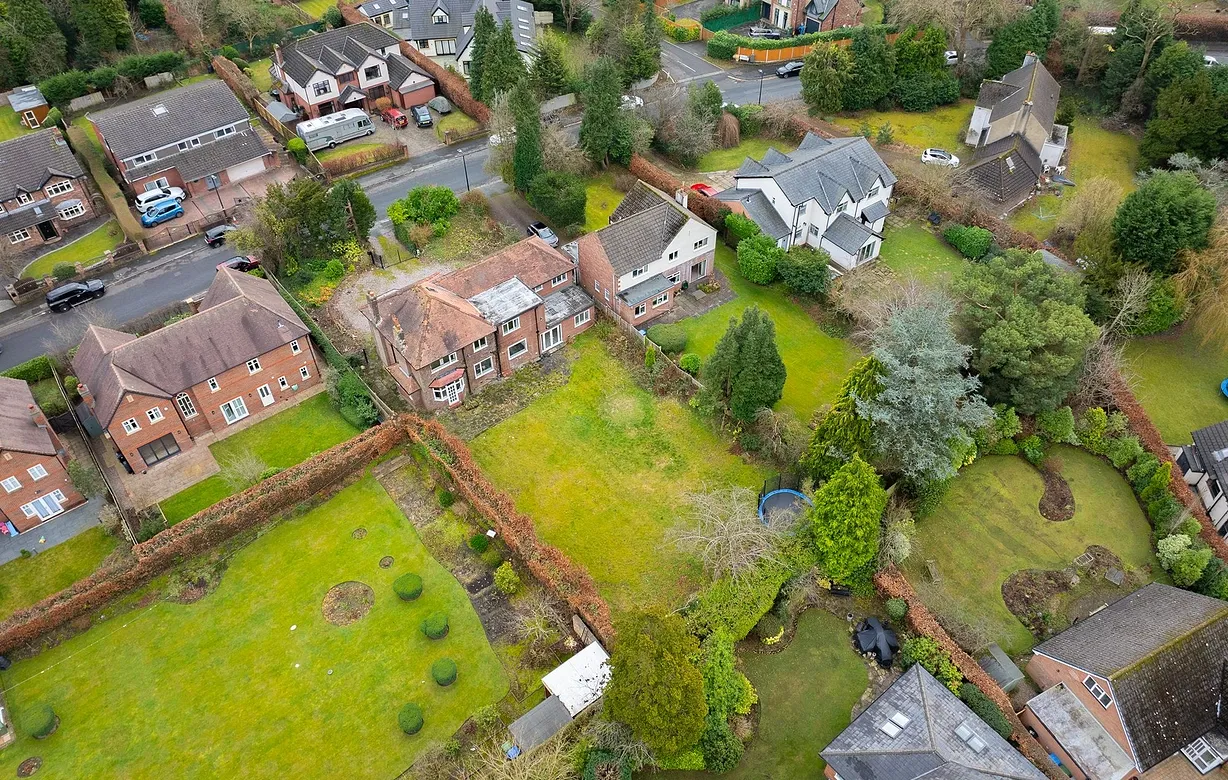 6 bedroom house for sale - Bentley Hurst