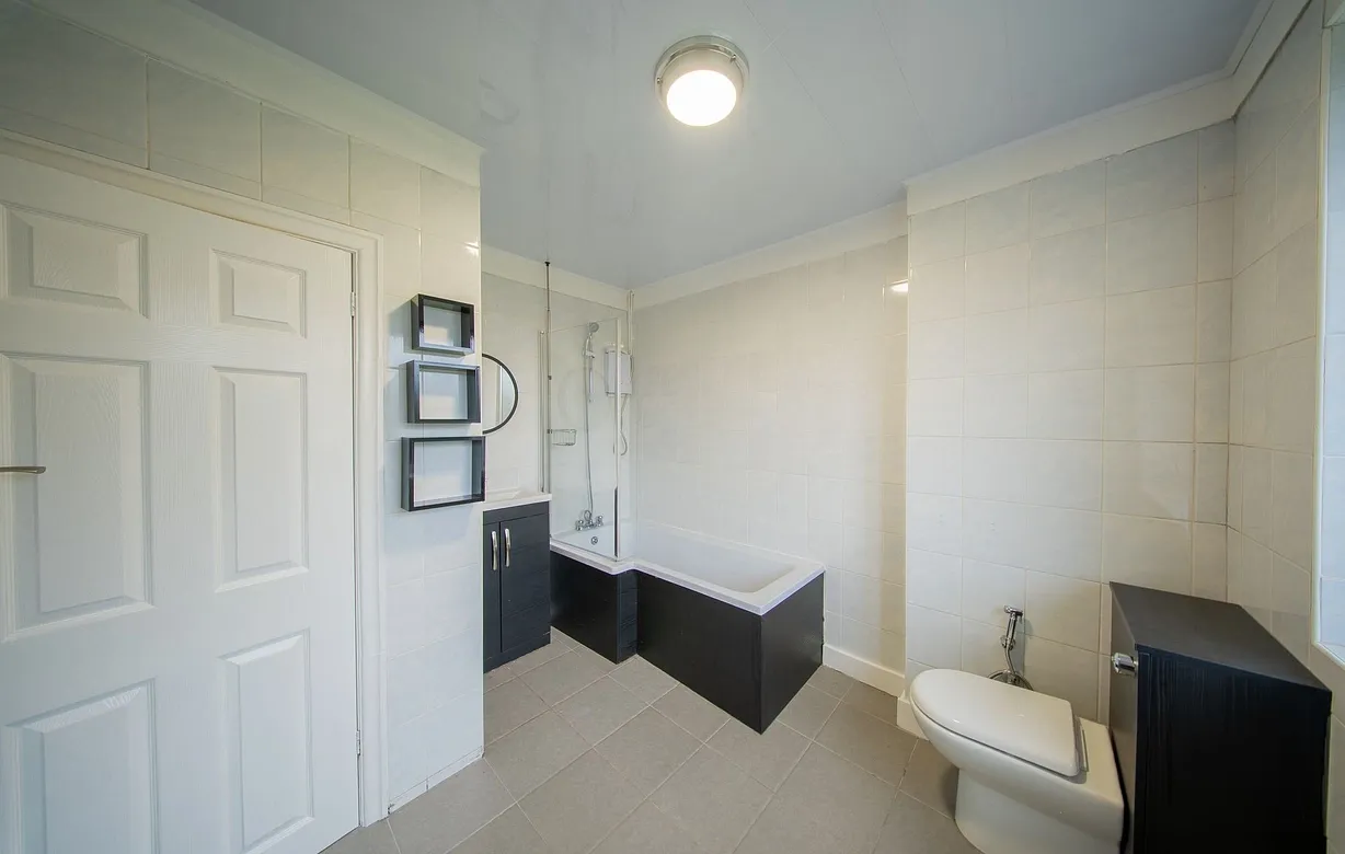 6 bedroom house for sale - Bentley Hurst