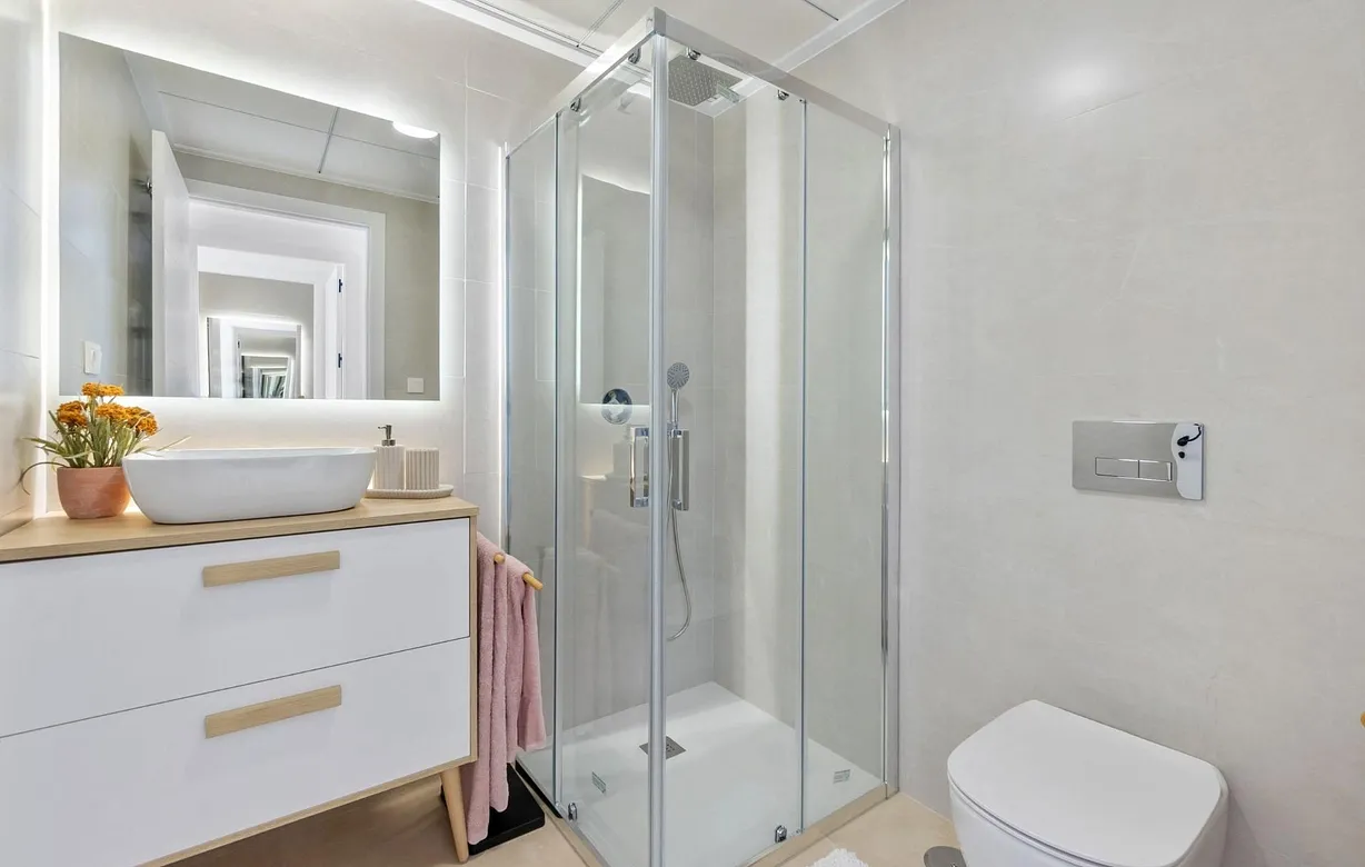 2 bedroom bungalow for sale - Bentley Hurst