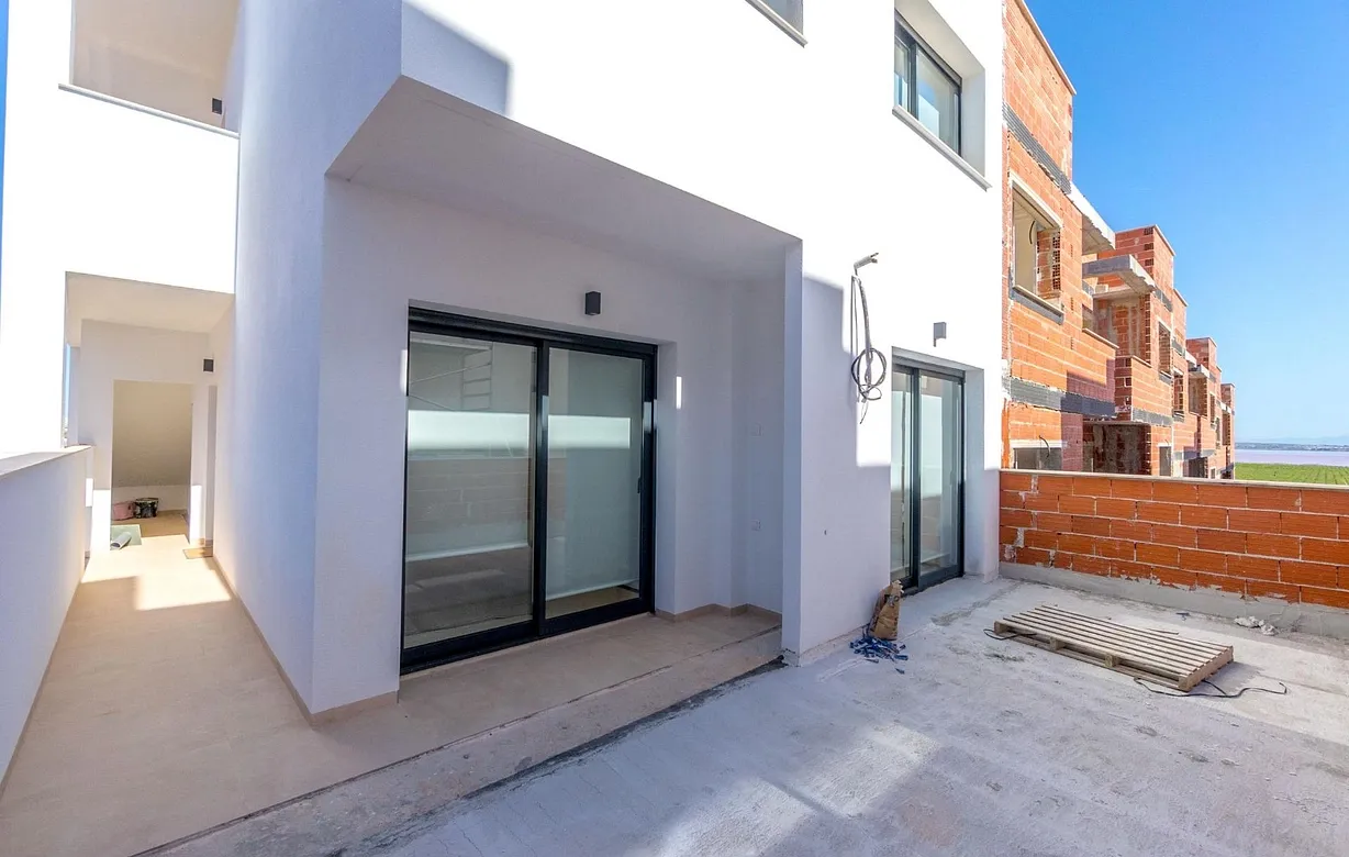 2 bedroom bungalow for sale - Bentley Hurst