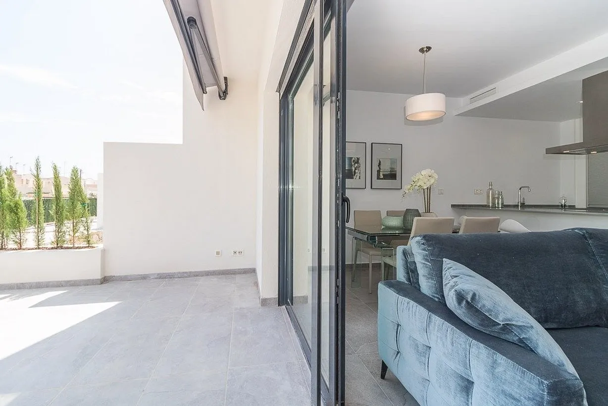 2 bedroom bungalow for sale - Bentley Hurst