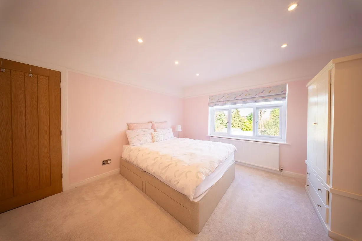 4 bedroom house for sale - Bentley Hurst