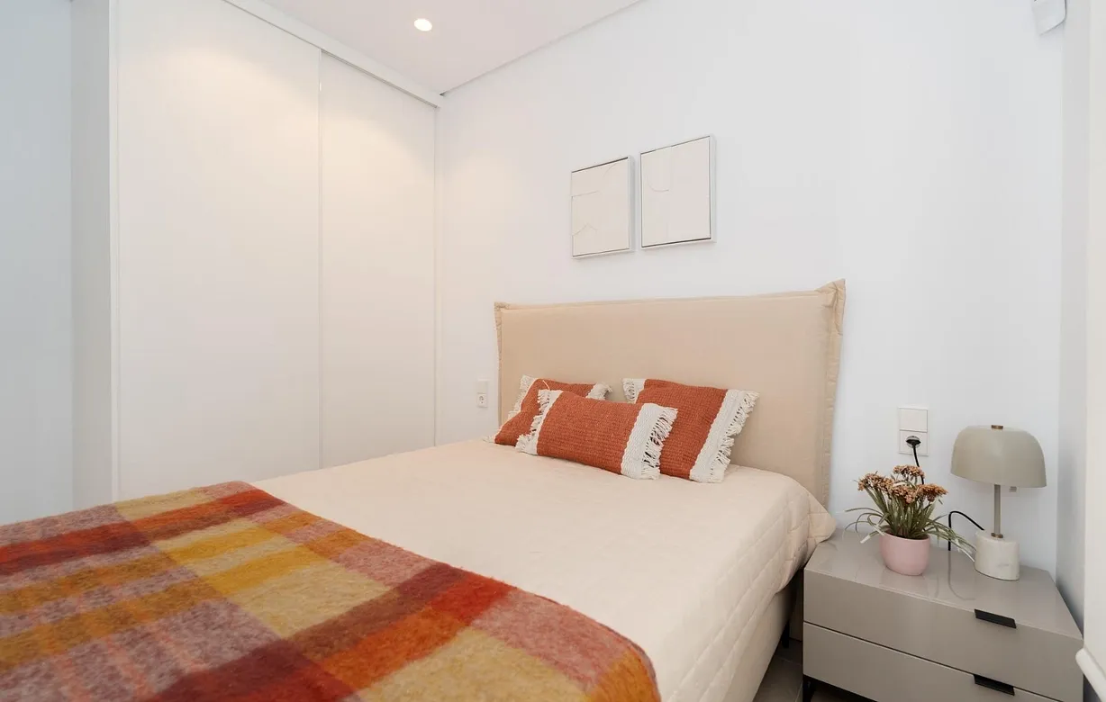 3 bedroom townhouse for sale - Bentley Hurst