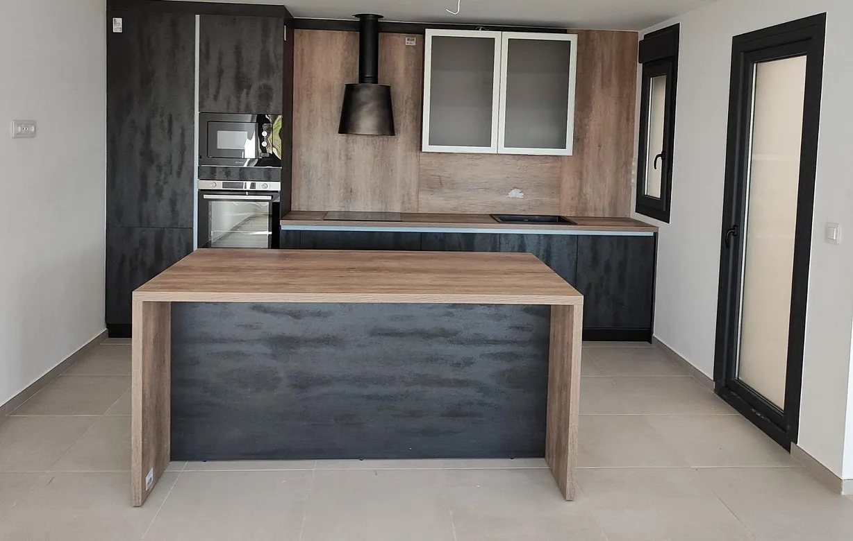 2 bedroom penthouse for sale - Bentley Hurst