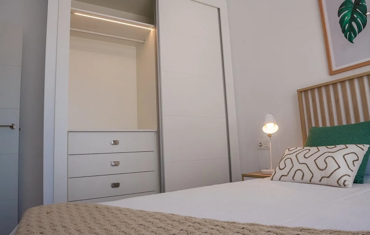 3 bedroom villa for sale - Bentley Hurst