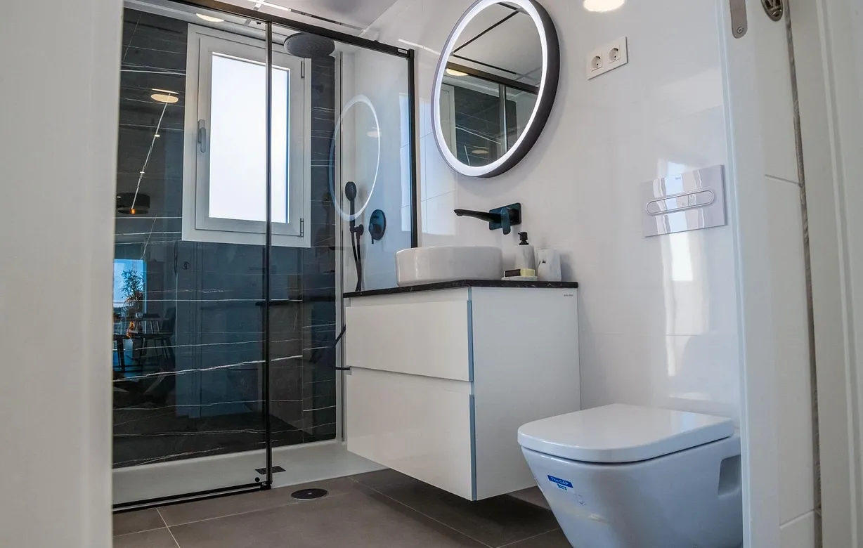 3 bedroom villa for sale - Bentley Hurst