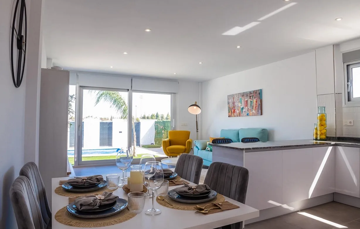 3 bedroom villa for sale - Bentley Hurst