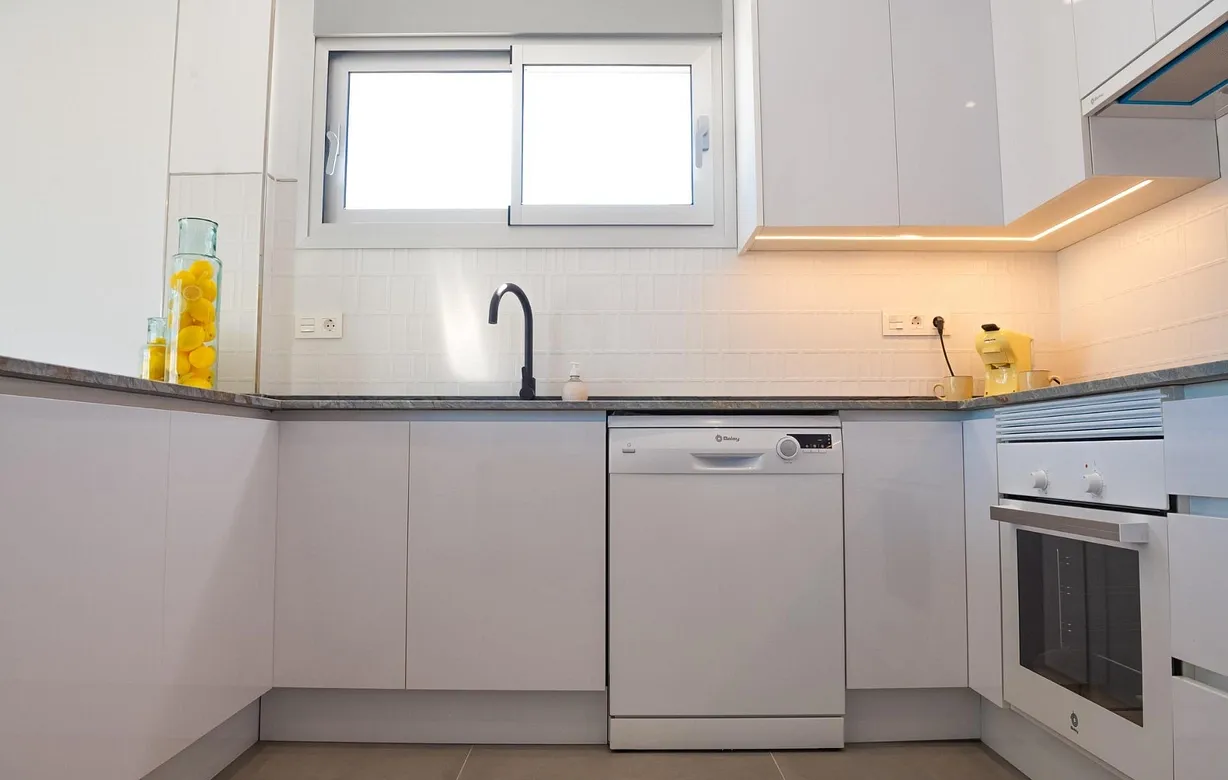 3 bedroom villa for sale - Bentley Hurst