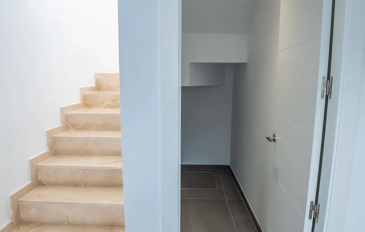 3 bedroom villa for sale - Bentley Hurst