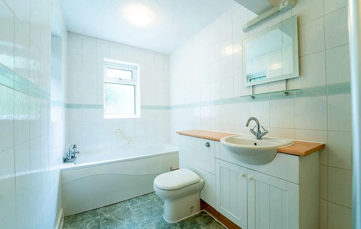 3 bedroom bungalow for sale - Bentley Hurst
