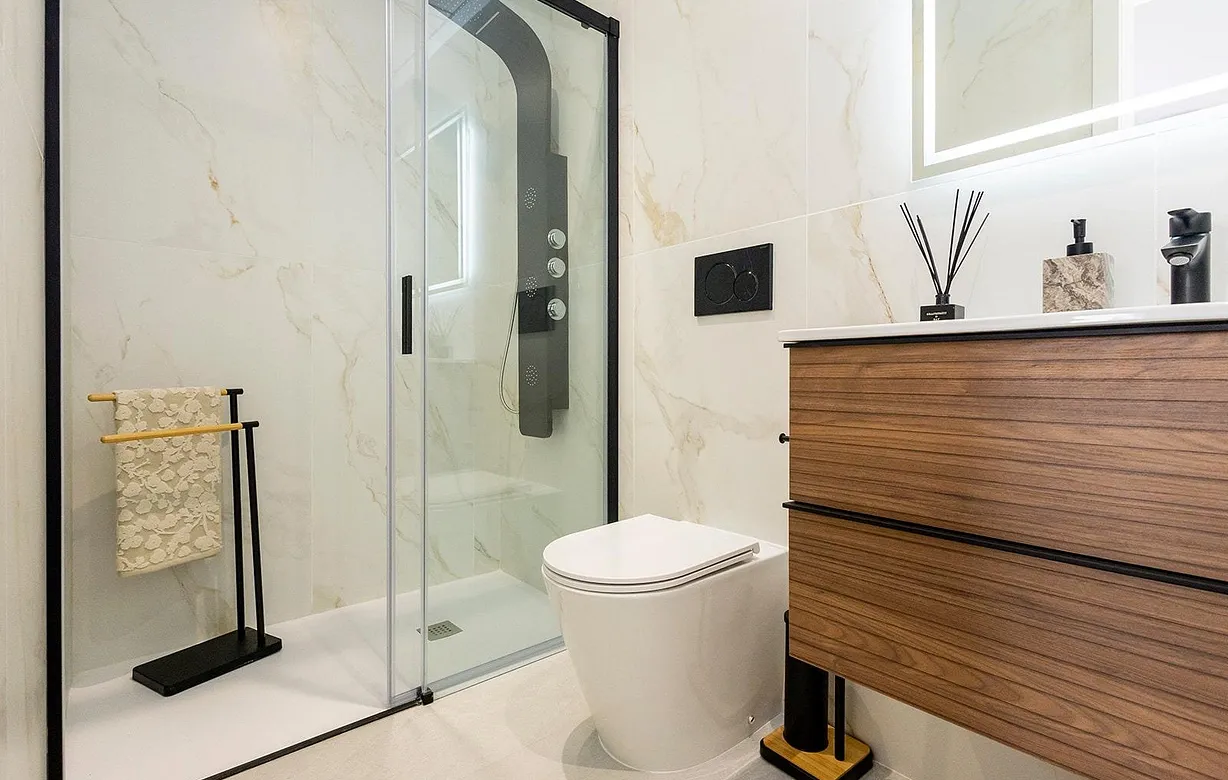 3 bedroom townhouse for sale - Bentley Hurst