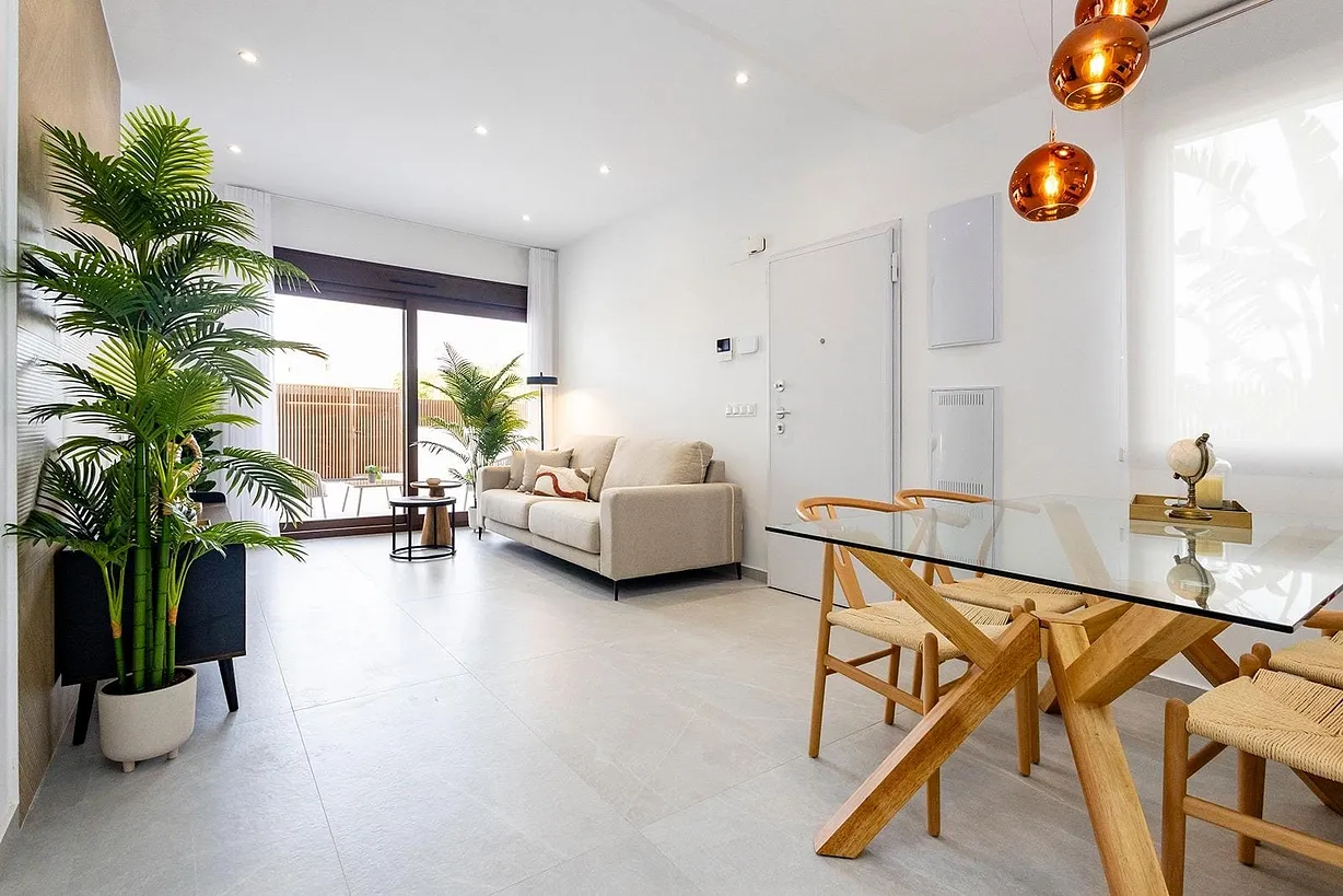 3 bedroom townhouse for sale - Bentley Hurst
