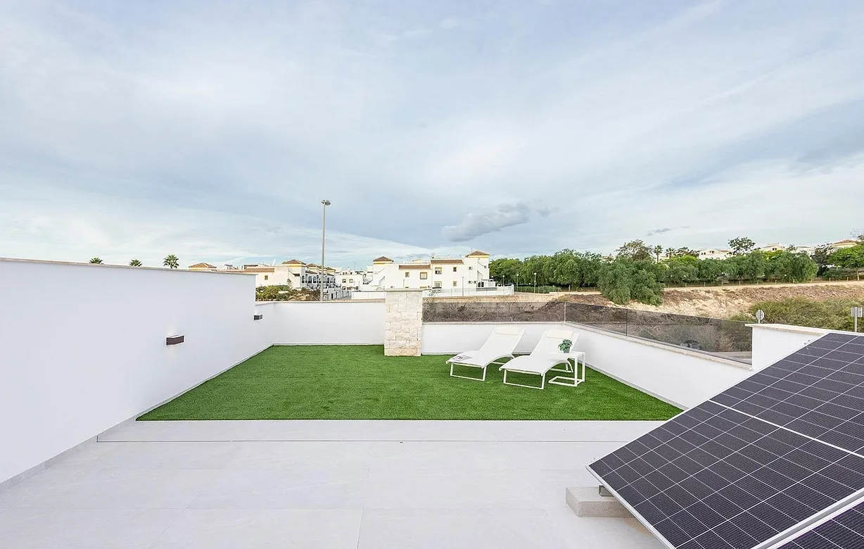 2 bedroom villa for sale - Bentley Hurst