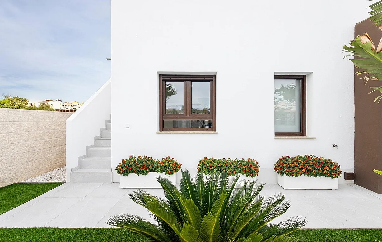 2 bedroom villa for sale - Bentley Hurst