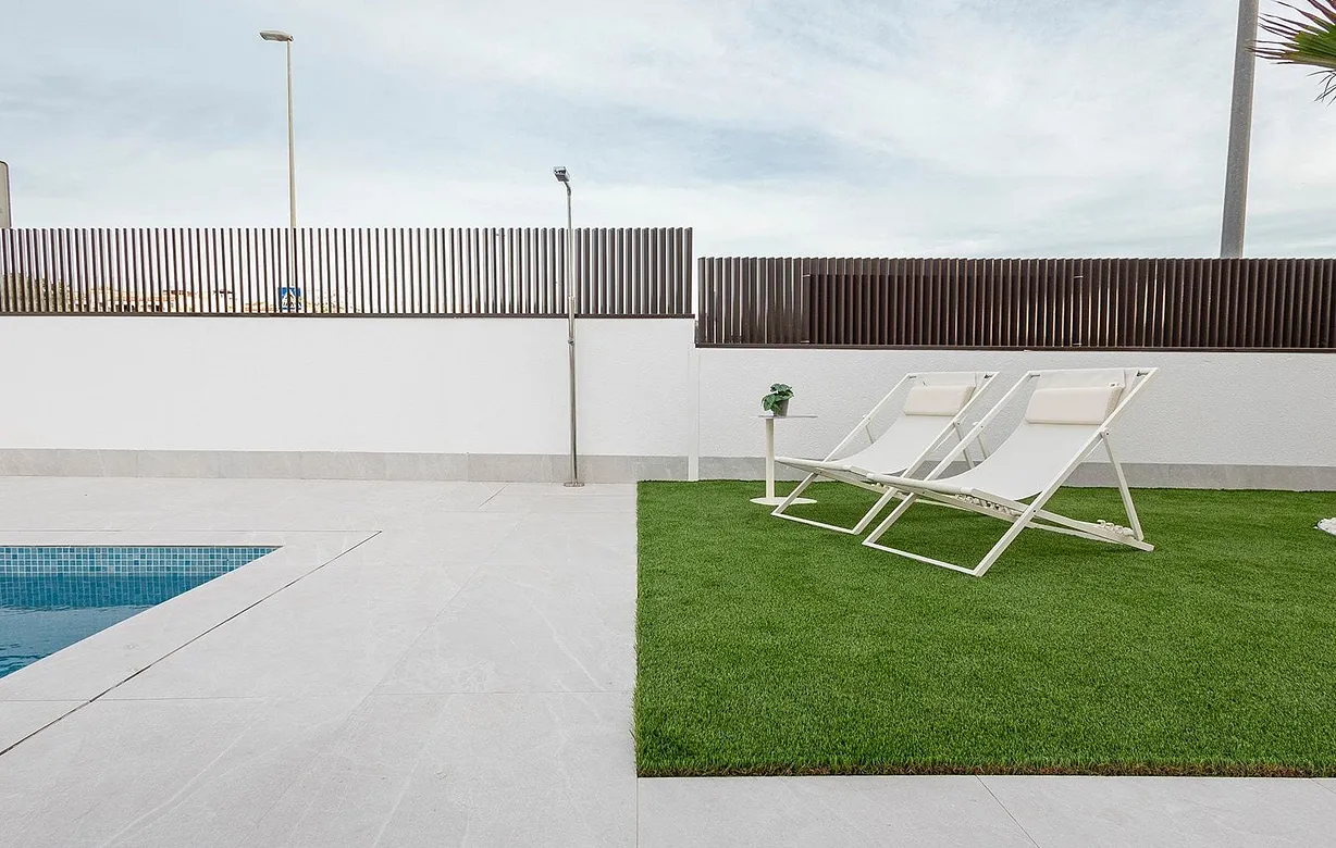 2 bedroom villa for sale - Bentley Hurst