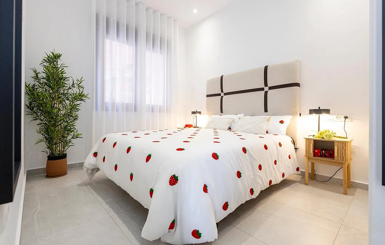 2 bedroom villa for sale - Bentley Hurst