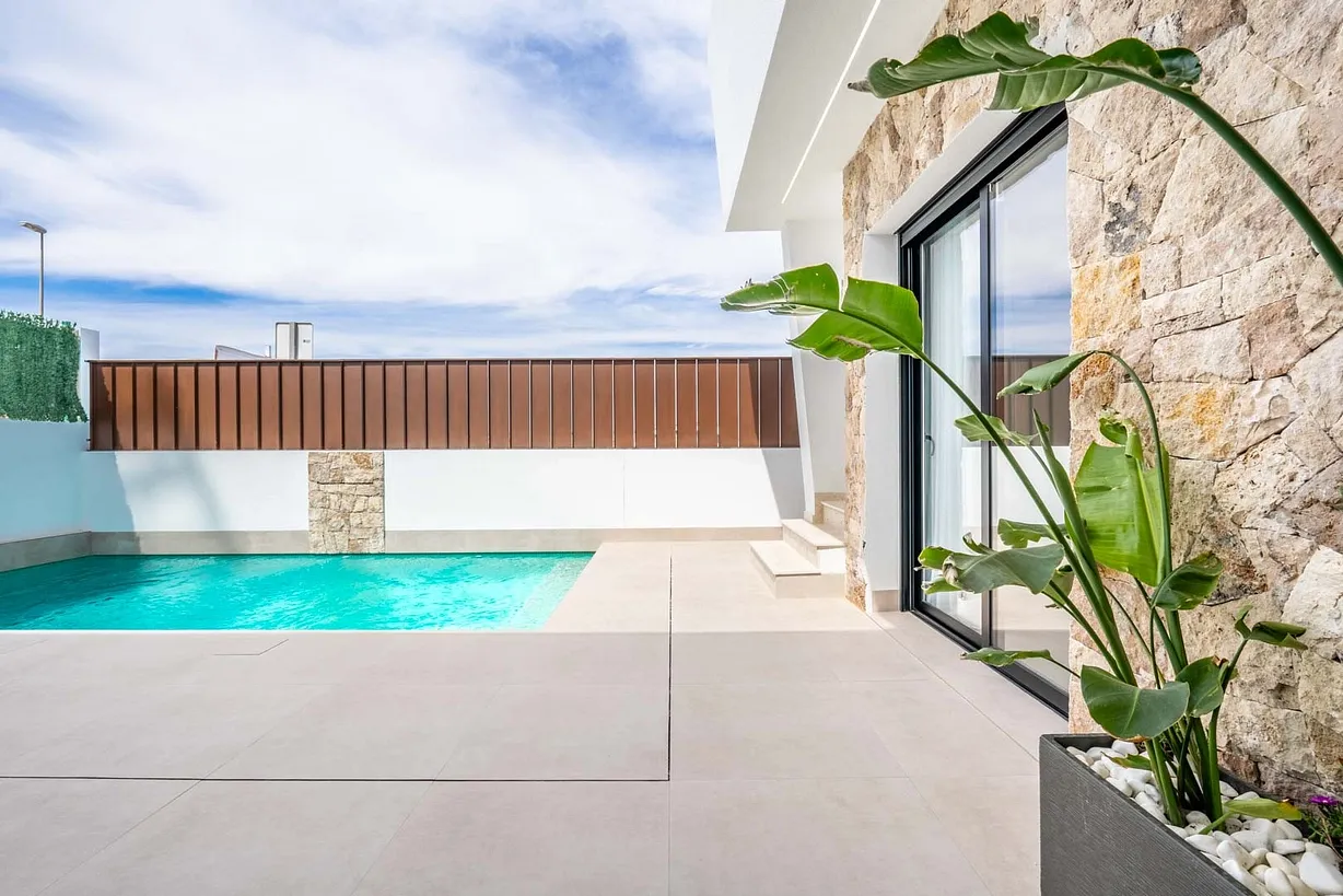 3 bedroom villa for sale - Bentley Hurst