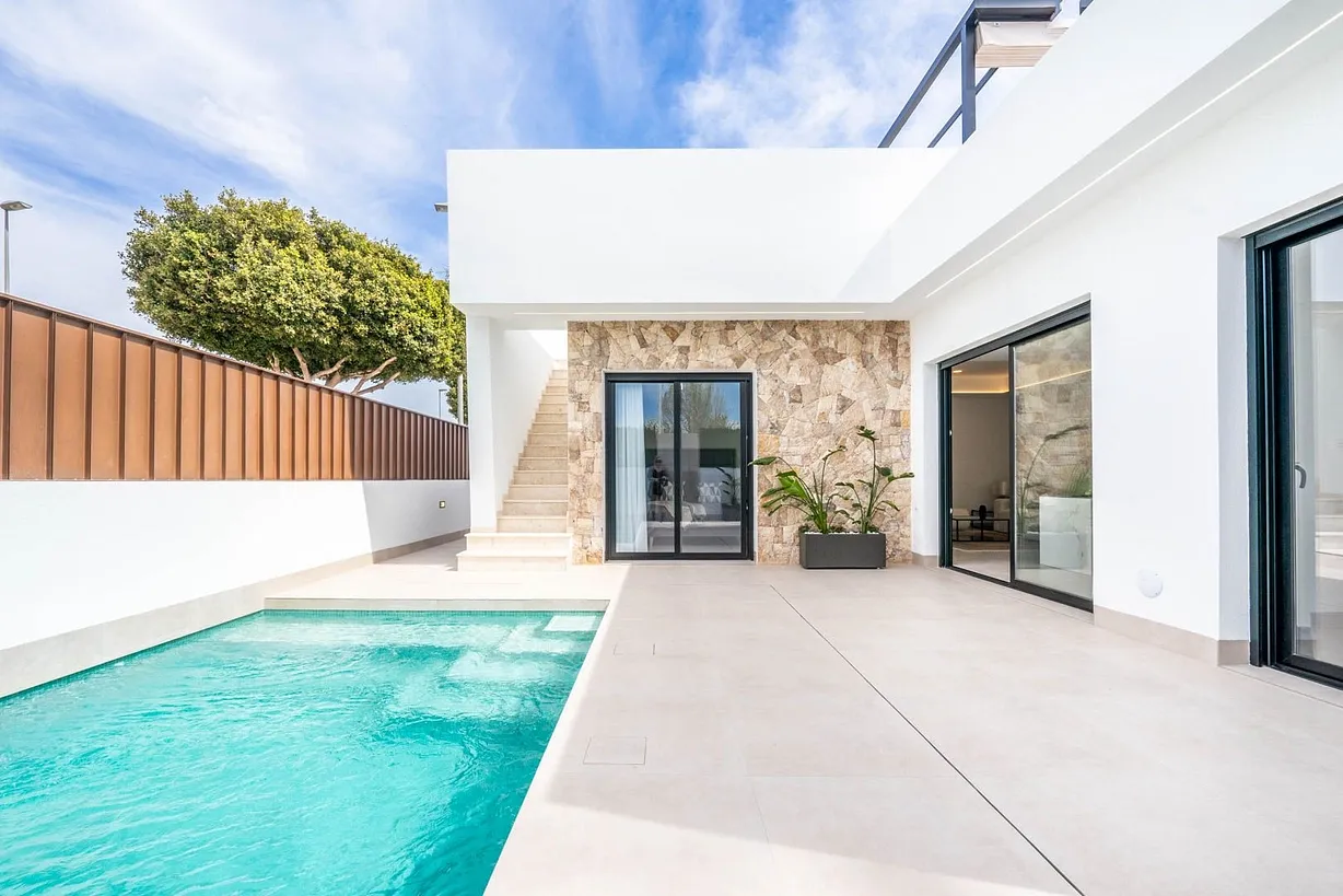 3 bedroom villa for sale - Bentley Hurst