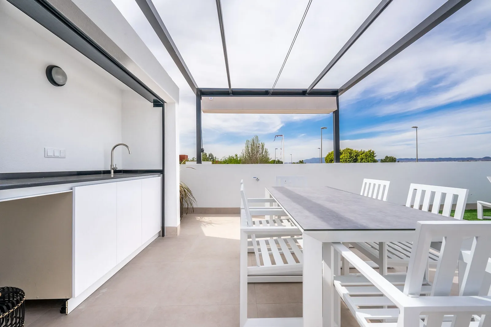 3 bedroom villa for sale - Bentley Hurst