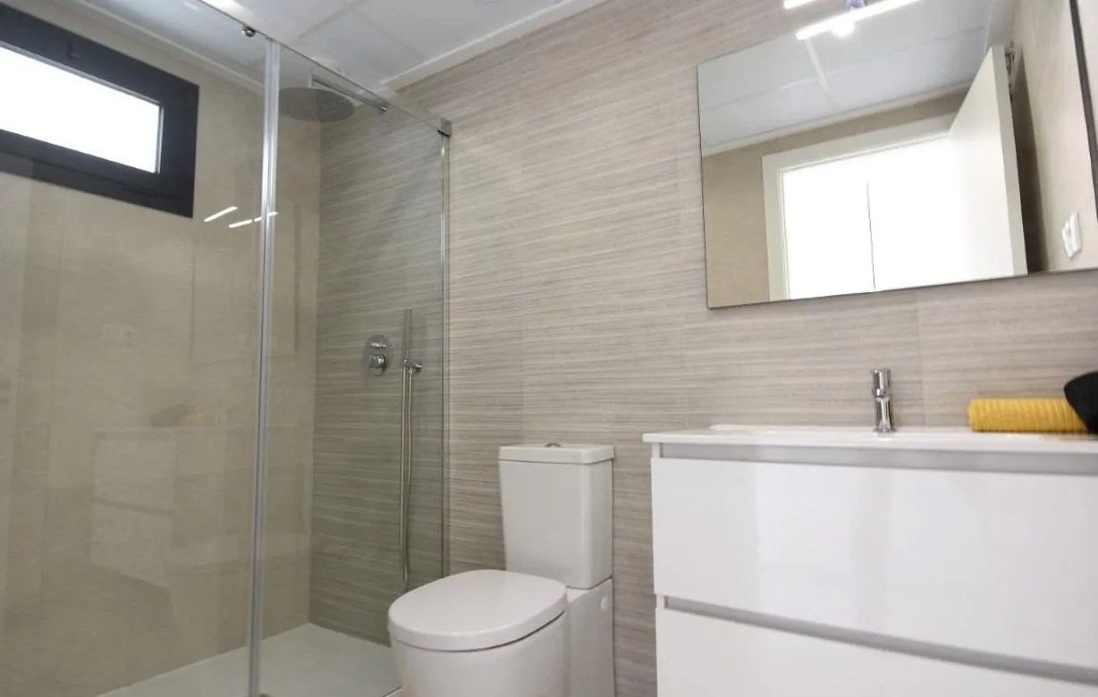 3 bedroom apartment for sale - Bentley Hurst