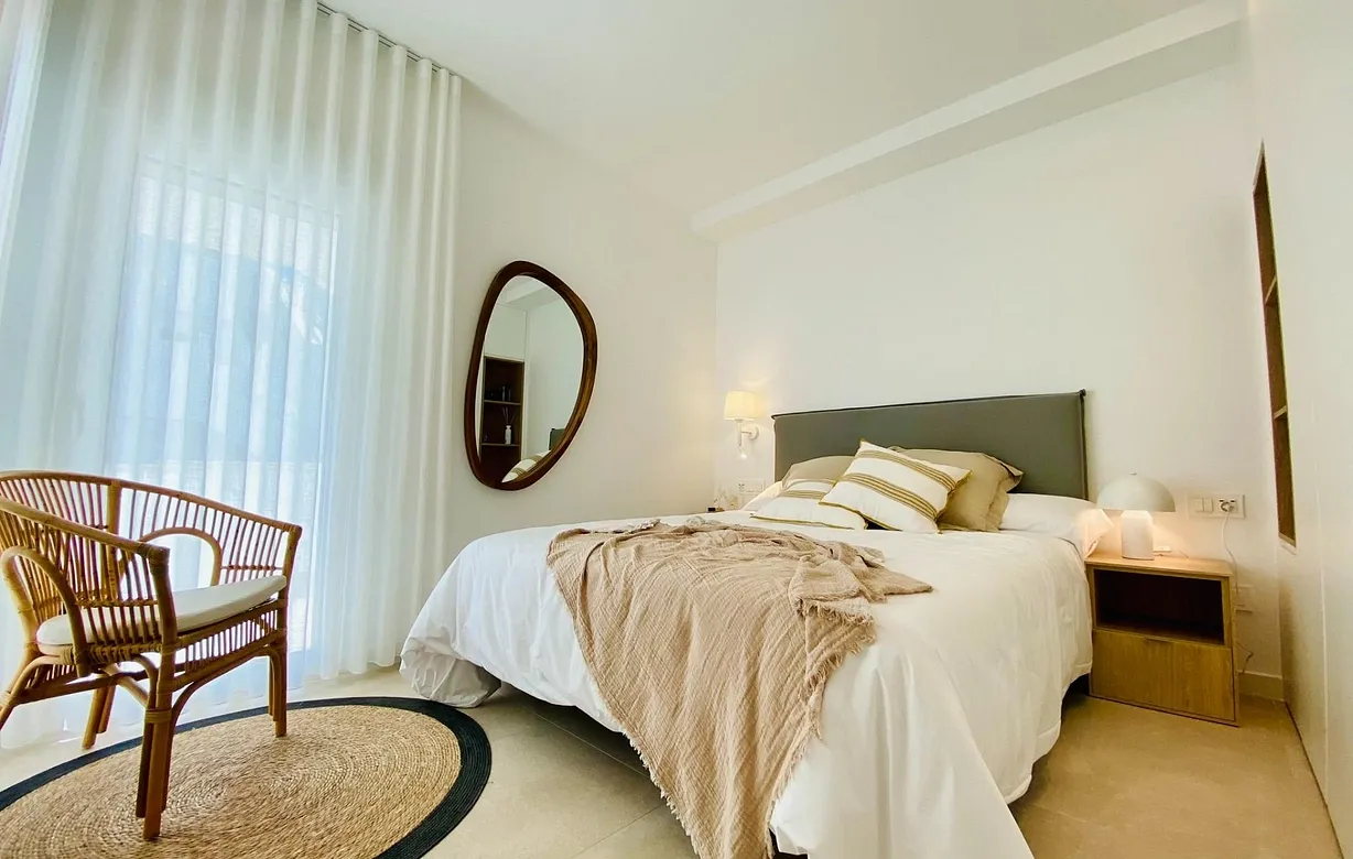 2 bedroom bungalow for sale - Bentley Hurst