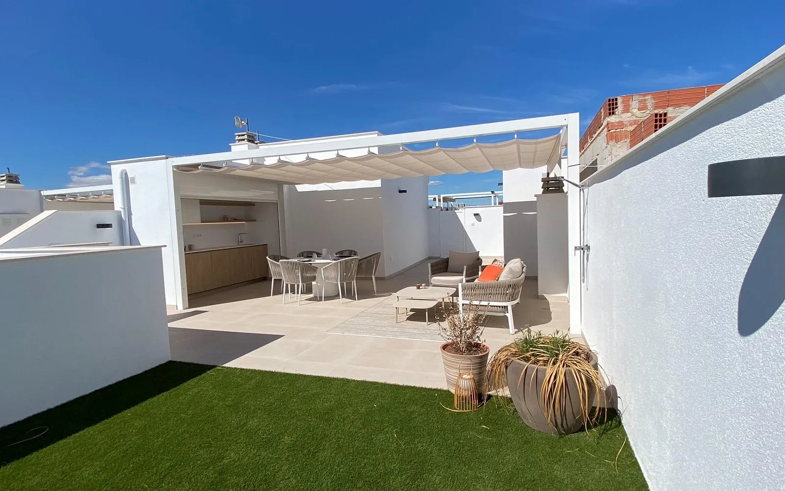 2 bedroom bungalow for sale - Bentley Hurst