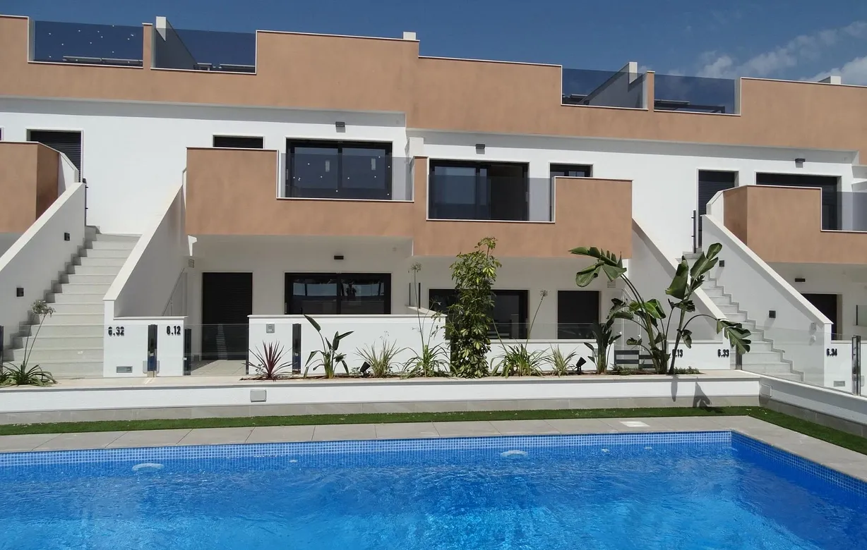 3 bedroom bungalow for sale - Bentley Hurst