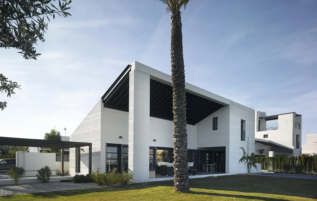 4 bedroom villa for sale - Bentley Hurst