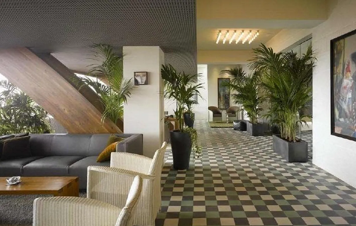 4 bedroom villa for sale - Bentley Hurst