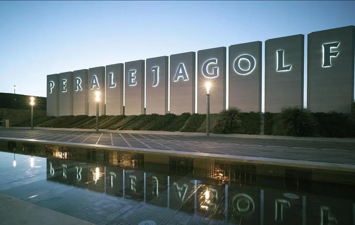 3 bedroom villa for sale - Bentley Hurst