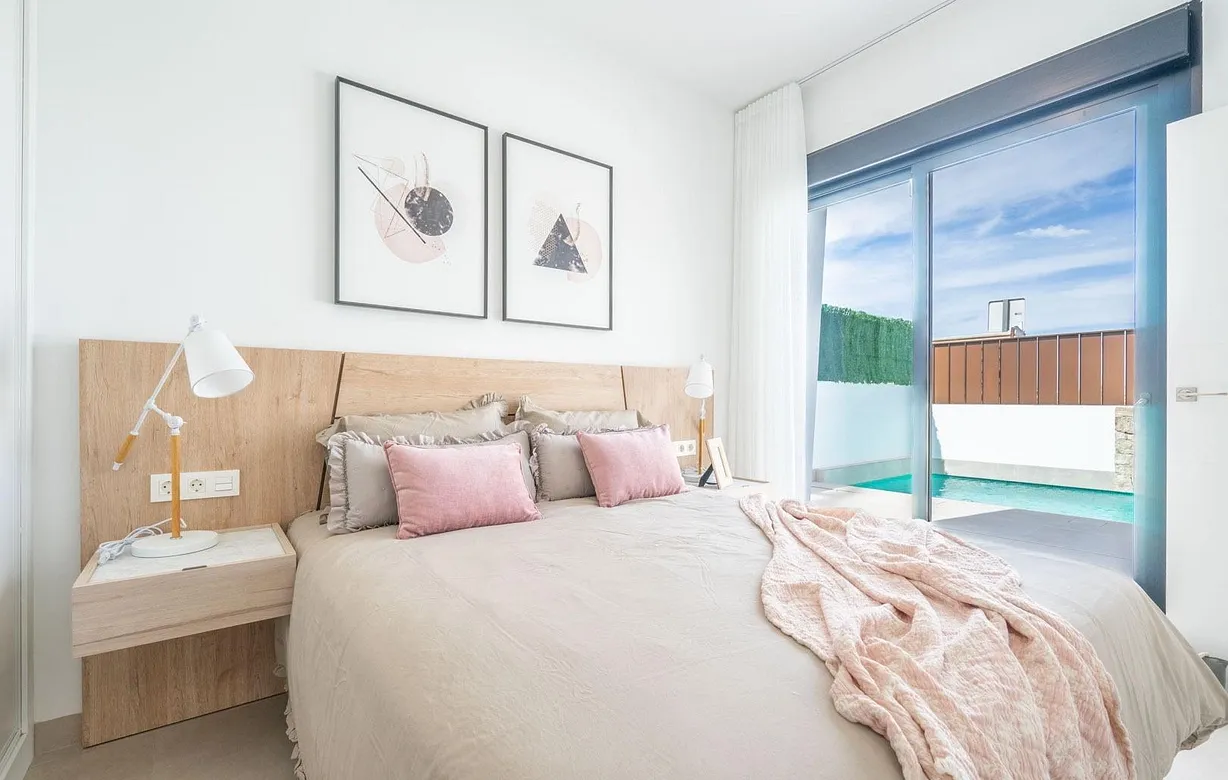 3 bedroom villa for sale - Bentley Hurst