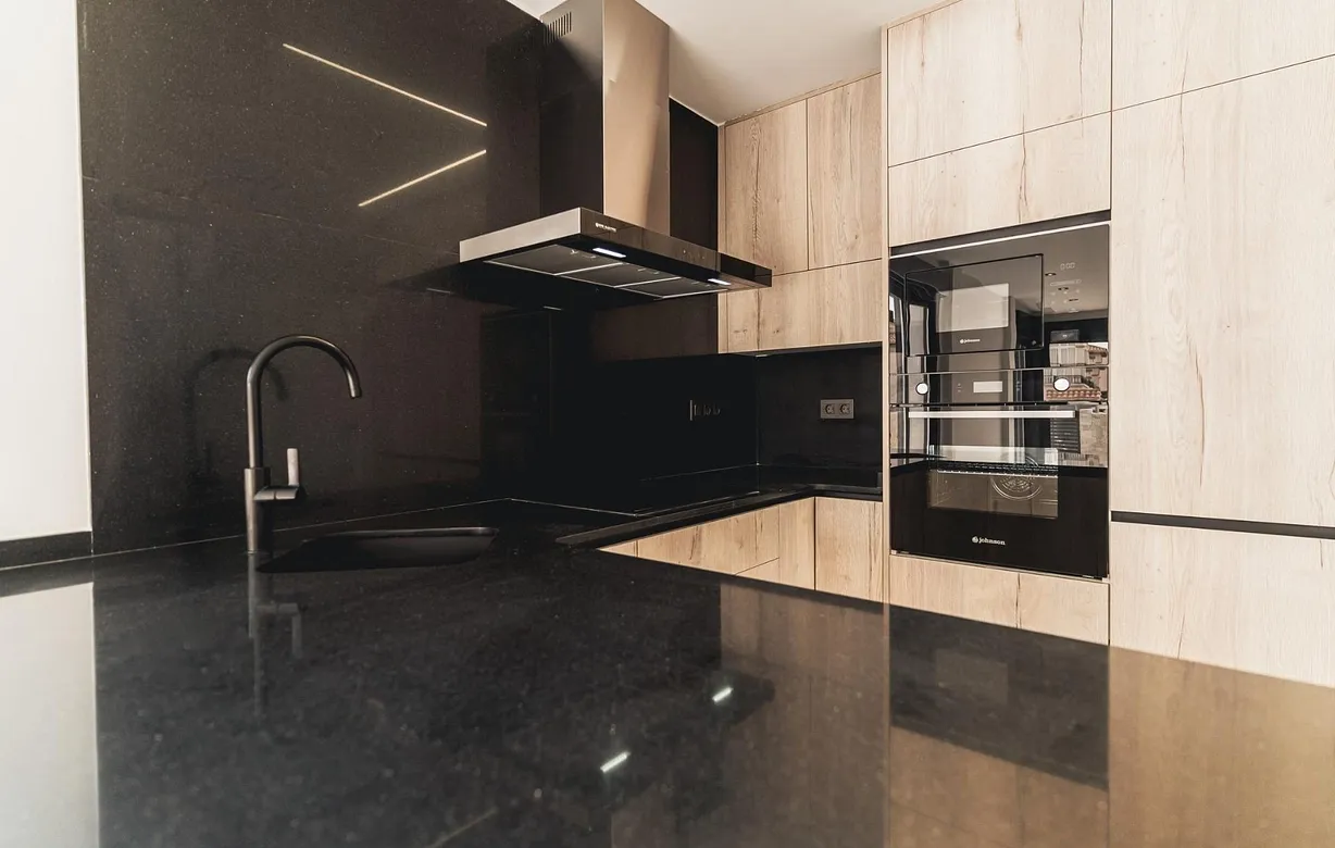4 bedroom villa for sale - Bentley Hurst