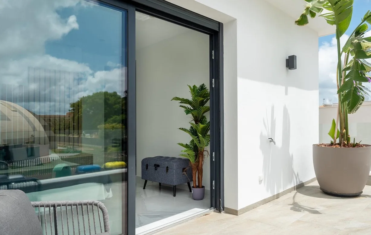 3 bedroom villa for sale - Bentley Hurst