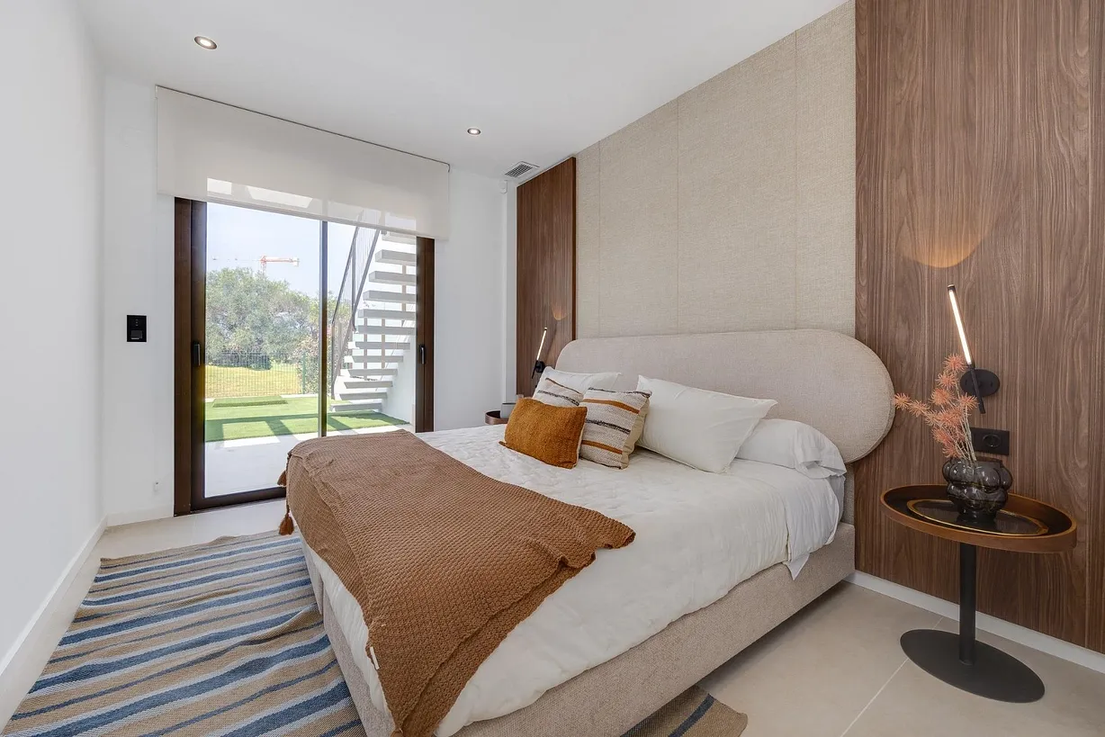 3 bedroom villa for sale - Bentley Hurst