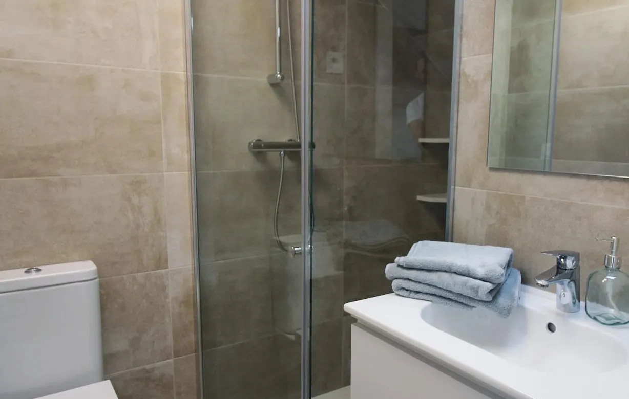 3 bedroom townhouse for sale - Bentley Hurst