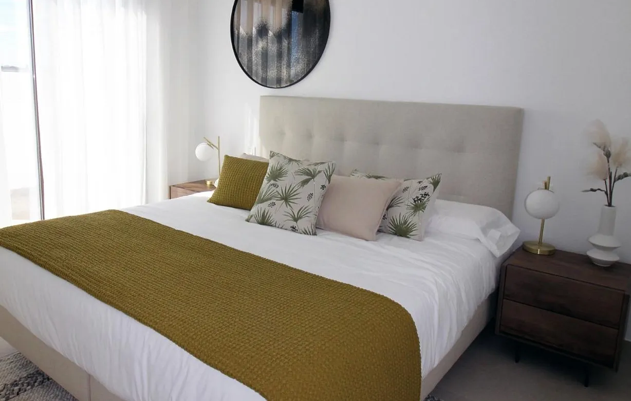 3 bedroom townhouse for sale - Bentley Hurst